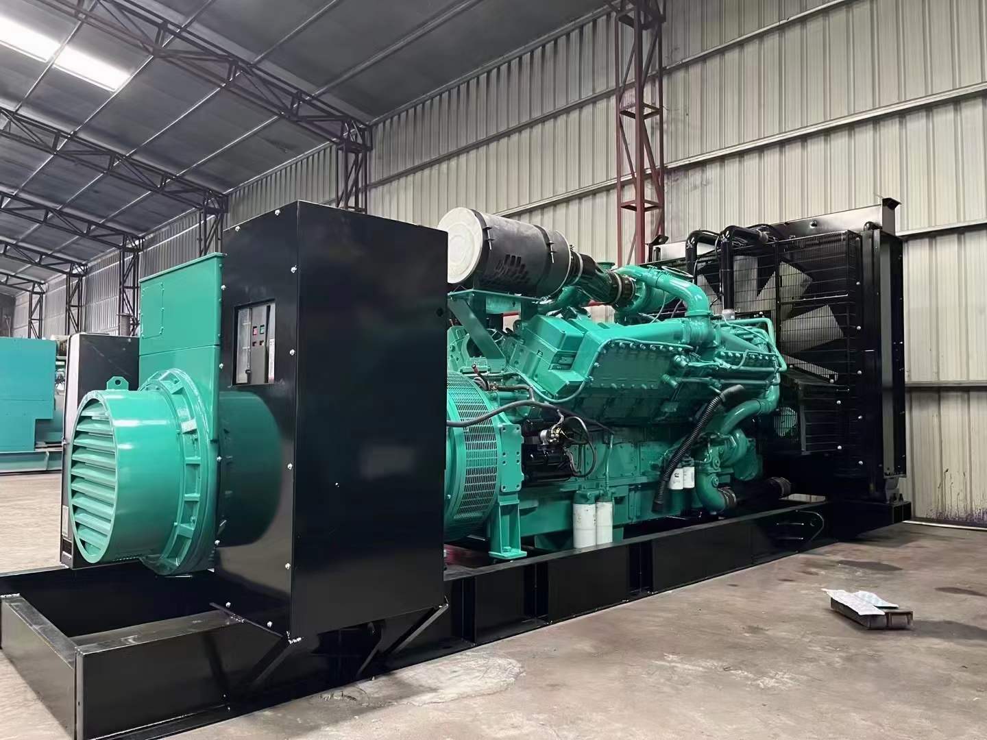 官渡如何降低 800kW 柴油发电机输出电流的波动?