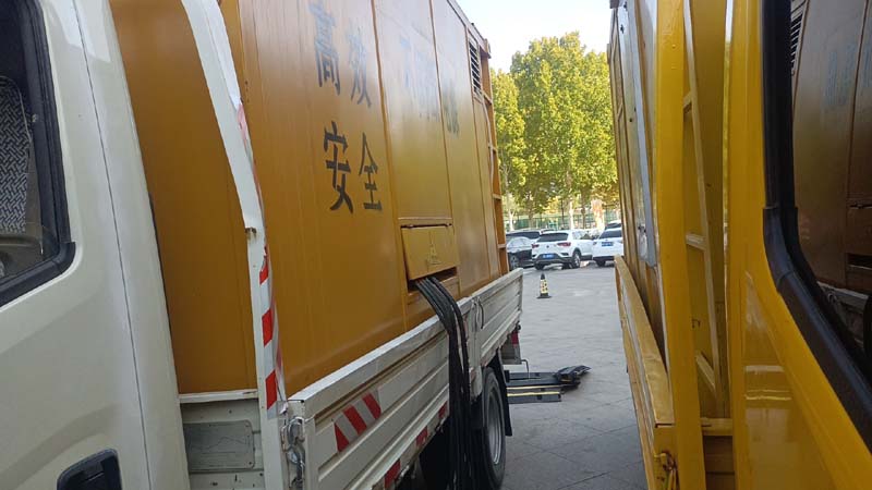 官渡如何判断柴油发电机组和UPS电源的切换时间是否符合要求？